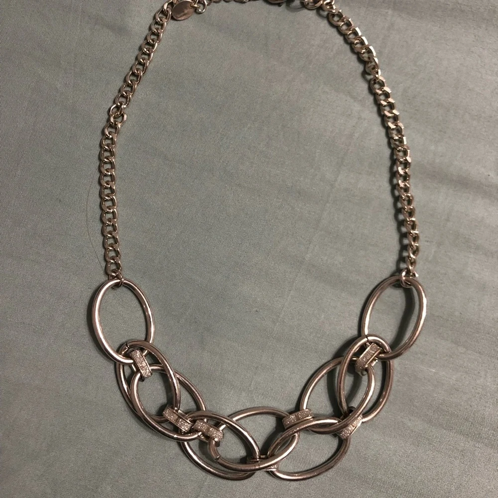 Silver Necklace! - Picture 1 of 3